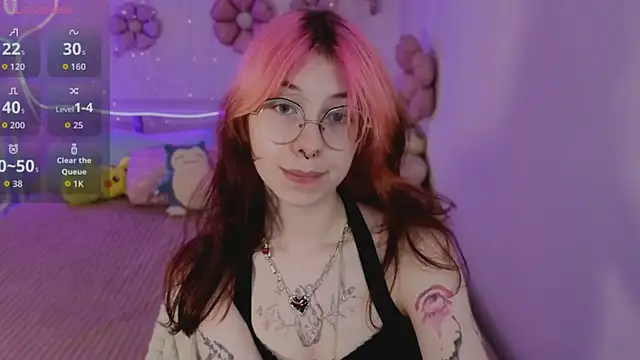 Snapshot of Alice_Nyx chatting on 18, 5, 2026 Alice Nyx online show from 18, 5, 2026