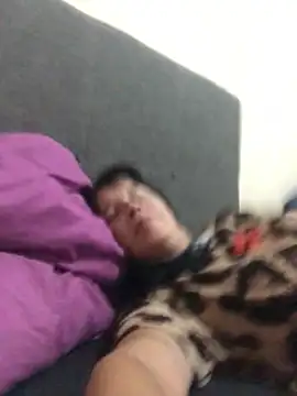 Laacoluu online show from 16, 4, 2026