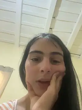 Snapshot of Princesa13 chatting on 10, 4, 2026 Princesa13 online show from 10, 4, 2026