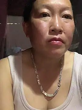 Snapshot of candy-beo chatting on 3, 5, 2026 candy-beo online show from 3, 5, 2026