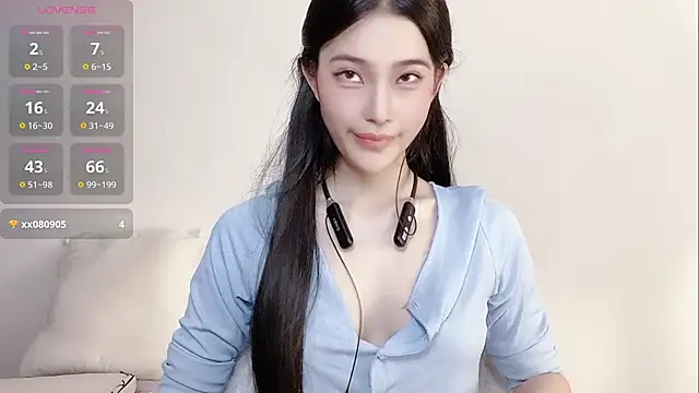 yueyuezii online show from 14, 7, 2026