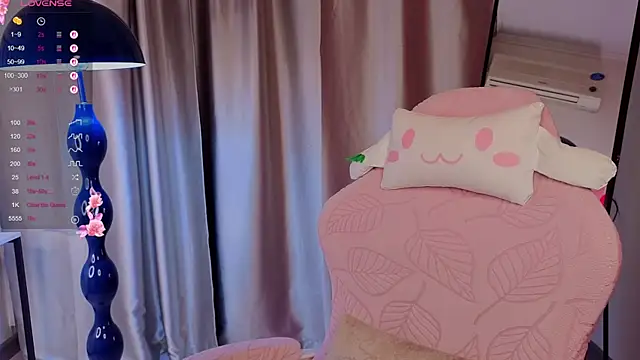 Snapshot of ScarletMarnei chatting on 9, 7, 2026 ScarletMarnei online show from 9, 7, 2026