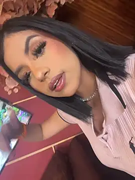 Snapshot of SusanneGrace chatting on 22, 5, 2026 SusanneGrace online show from 22, 5, 2026