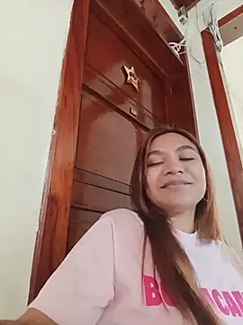 Leticia Hinkley  online show from 17, 6, 2026