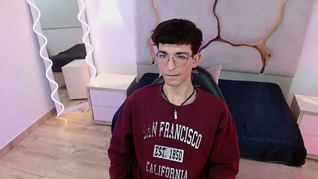 kaii tay1 online show from 14, 4, 2026