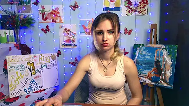 Snapshot of HarleyLife chatting on 15, 4, 2026 HarleyLife online show from 15, 4, 2026
