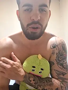 leoxxxgato online show from 9, 4, 2026