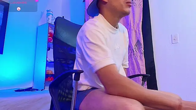 Axel  fierro online show from 7, 4, 2026