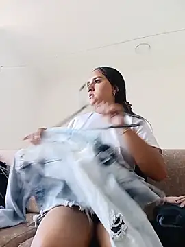 Valentina Narvaez online show from 7, 7, 2026