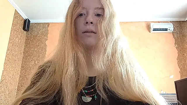 KateVibe 01 online show from 30, 5, 2026