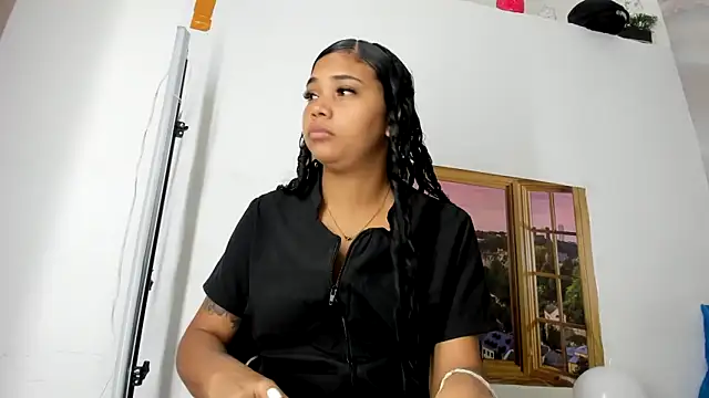 Snapshot of EllyBloom chatting on 6, 6, 2026 EllyBloom online show from 6, 6, 2026