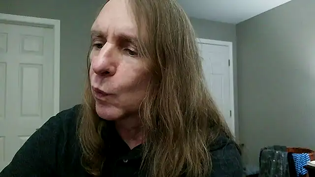 Magnus Luv online show from 12, 7, 2026