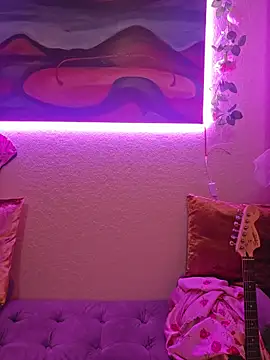 ItsAuroraBorealis online show from 21, 6, 2026