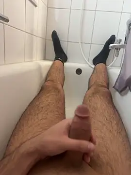 Snapshot of BIGGCOCK20CM chatting on 13, 4, 2026 BIGGCOCK20CM online show from 13, 4, 2026