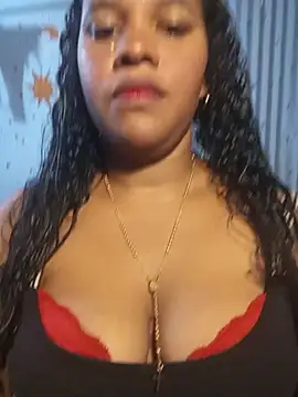 Snapshot of michelle_castillo chatting on 20, 5, 2026 michelle castillo online show from 20, 5, 2026