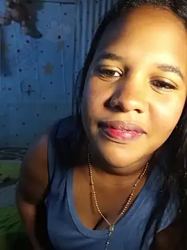 Snapshot of michelle_castillo chatting on 25, 5, 2026 michelle castillo online show from 25, 5, 2026