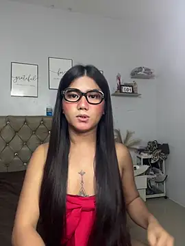 Snapshot of JassmineLove chatting on 15, 4, 2026 JassmineLove online show from 15, 4, 2026