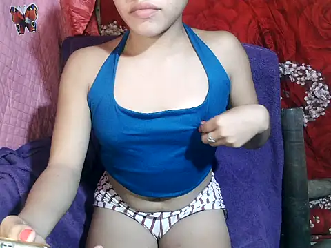 Snapshot of kiffy_miley79 chatting on 14, 7, 2026 kiffy miley79 online show from 14, 7, 2026