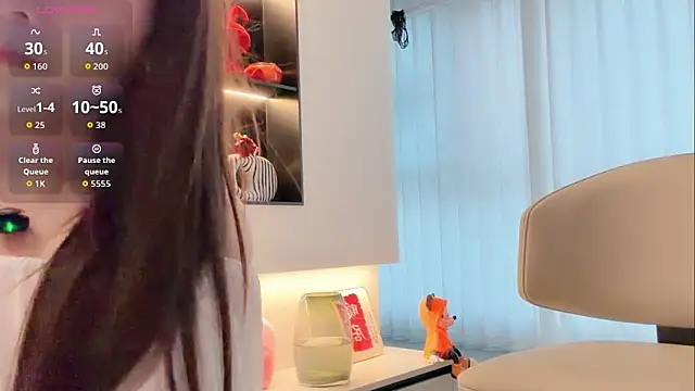 tingting-youu online show from 14, 4, 2026