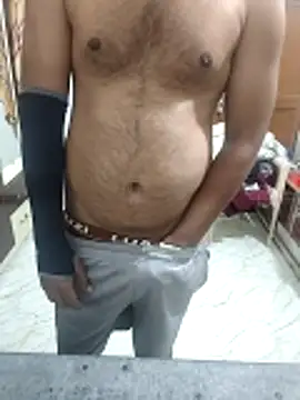 Snapshot of X-boy-11 chatting on 23, 4, 2026 X-boy-11 online show from 23, 4, 2026