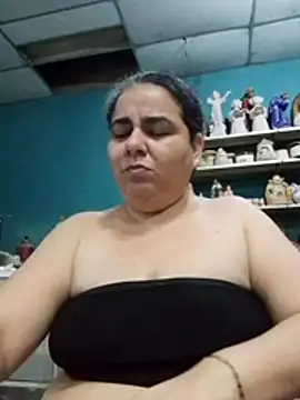 Snapshot of Golositadeamor chatting on 28, 5, 2026 Golositadeamor online show from 28, 5, 2026