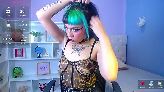 velveth noir online show from 15, 4, 2026