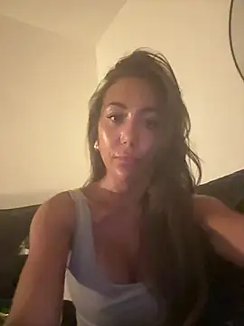 naughtyfriendsplay online show from 27, 5, 2026