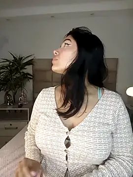 BrendaBloom  online show from 12, 4, 2026