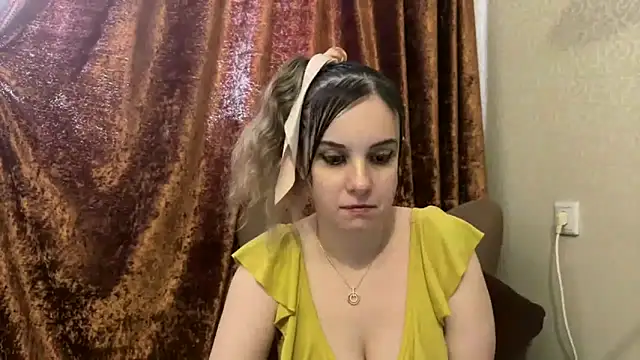 Snapshot of SakuraBliss_ chatting on 17, 6, 2026 SakuraBliss online show from 17, 6, 2026