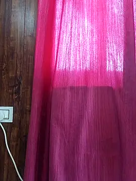 Snapshot of cute_dimple0 chatting on 9, 4, 2026 cute dimple0 online show from 9, 4, 2026