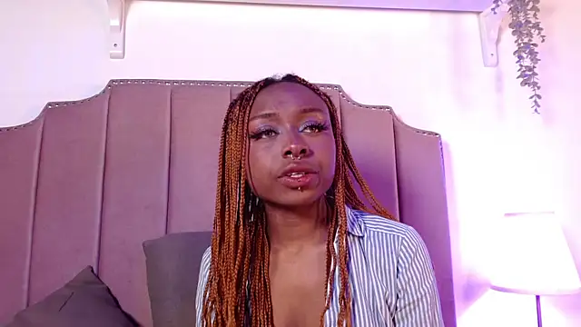 Midnigth bluee online show from 11, 4, 2026