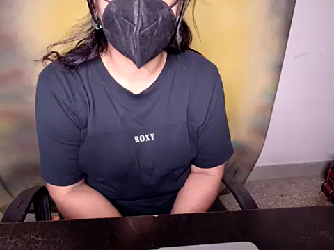 Snapshot of Dimblestar chatting on 13, 4, 2026 Dimblestar online show from 13, 4, 2026