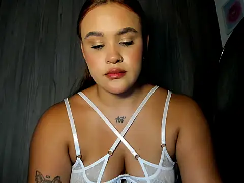 Snapshot of Sabrina_Darkness chatting on 20, 4, 2026 Sabrina Darkness online show from 20, 4, 2026