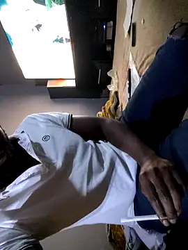 Ysae37 online show from 14, 4, 2026