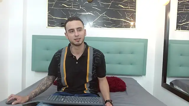 PowerLustX online show from 2, 5, 2026