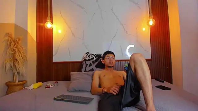 Snapshot of Eroticxcouple chatting on 10, 4, 2026 Eroticxcouple online show from 10, 4, 2026