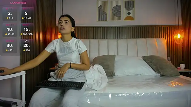 Snapshot of Hayami_Li chatting on 5, 7, 2026 Hayami Li online show from 5, 7, 2026