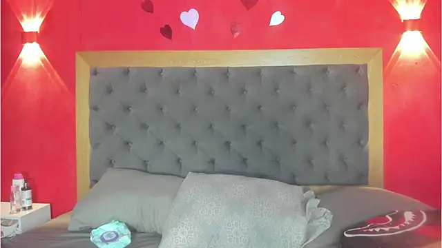 Snapshot of RosyRoos chatting on 28, 5, 2026 RosyRoos online show from 28, 5, 2026
