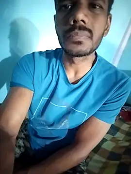 Snapshot of daddyishere102 chatting on 8, 4, 2026 daddyishere102 online show from 8, 4, 2026