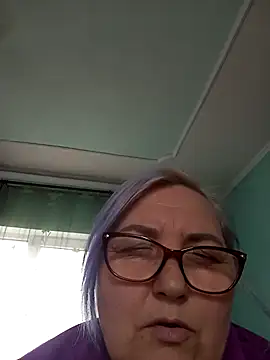 AureliaSky598 online show from 13, 4, 2026