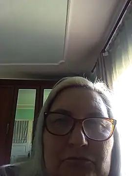 Snapshot of AureliaSky598 chatting on 3, 5, 2026 AureliaSky598 online show from 3, 5, 2026