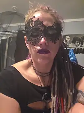 Snapshot of MistressSolena chatting on 20, 6, 2026 MistressSolena online show from 20, 6, 2026