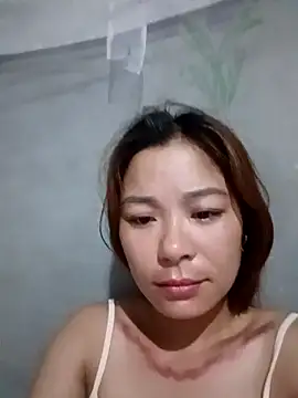 Snapshot of mia0033 chatting on 15, 5, 2026 mia0033 online show from 15, 5, 2026