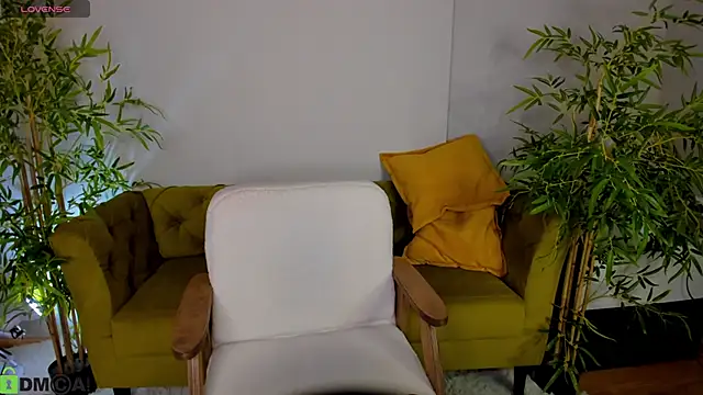 Riddle Lay online show from 11, 5, 2026