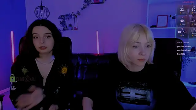 mia mooon  online show from 25, 4, 2026