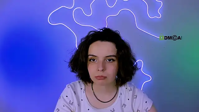 mia mooon  online show from 12, 6, 2026