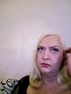 Julia20X online show from 24, 4, 2026