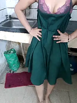 Baby-Doll  online show from 9, 5, 2026