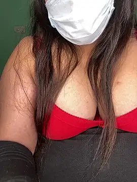 Snapshot of Desifiregirl chatting on 29, 5, 2026 Desifiregirl online show from 29, 5, 2026