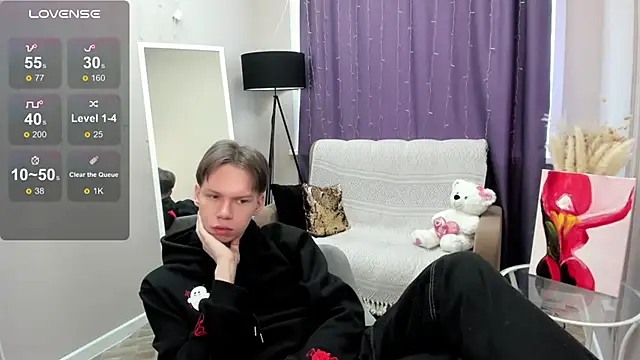 Snapshot of EliotMars chatting on 12, 5, 2026 EliotMars online show from 12, 5, 2026